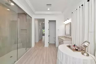 4657 Antrim Dr, Sarasota, FL 34240 - Photo 19
