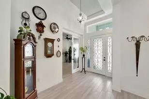 4657 Antrim Dr, Sarasota, FL 34240 - Photo 15