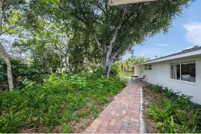 5240 Myakka Valley Trail, Sarasota, FL 34241 - Photo 59