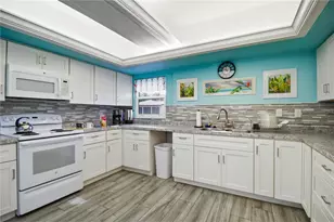2814 Swifton Dr, Sarasota, FL 34231 - Photo 35