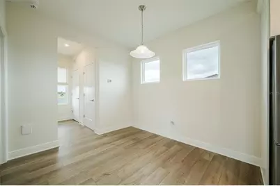 7910 Lake Flores Avenue, Bradenton, FL 34210 - Photo 17
