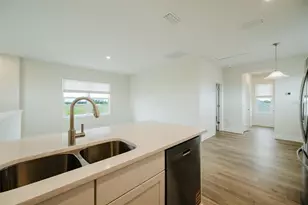 7910 Lake Flores Ave, Bradenton, FL 34210 - Photo 13