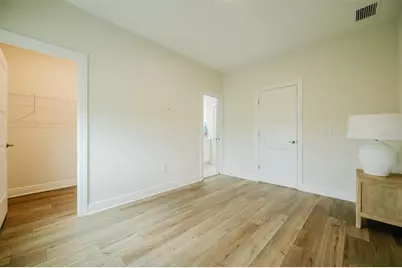 7910 Lake Flores Avenue, Bradenton, FL 34210 - Photo 23