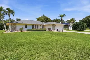 2130 72nd St Cir W, Bradenton, FL 34209 - Photo 9