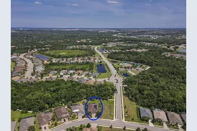 553 Chantilly Trail, Bradenton, FL 34212 - Photo 9