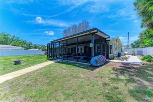302 Dona Dr, Nokomis, FL 34275 - Photo 37