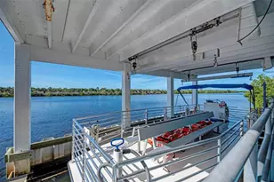 302 Dona Dr, Nokomis, FL 34275 - Photo 87