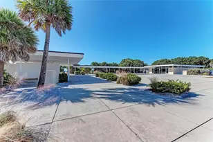 302 Dona Dr, Nokomis, FL 34275 - Photo 79