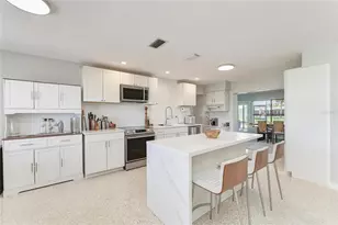 302 Dona Dr, Nokomis, FL 34275 - Photo 19