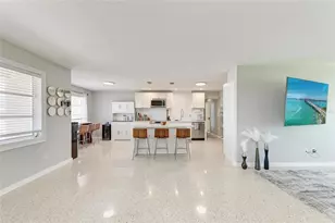 302 Dona Dr, Nokomis, FL 34275 - Photo 13