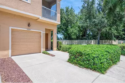 3627 Parkridge Circle #11-203, Sarasota, FL 34243 - Photo 7