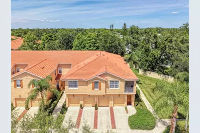 3627 Parkridge Circle #11-203, Sarasota, FL 34243 - Photo 3