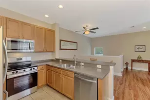 3627 Parkridge Cir, Sarasota, FL 34243 - Photo 27