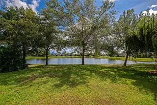4930 Newport News Cir, Bradenton, FL 34211 - Photo 11