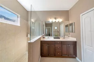 4930 Newport News Cir, Bradenton, FL 34211 - Photo 15