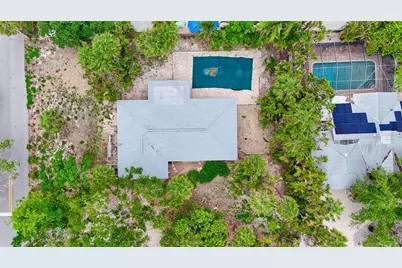 266 Ogden Street, Sarasota, FL 34242 - Photo 3