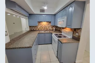 1375 Myrtle Street, Sarasota, FL 34234 - Photo 19