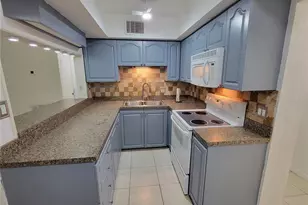 1375 Myrtle St, Sarasota, FL 34234 - Photo 19