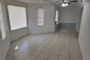 1375 Myrtle St, Sarasota, FL 34234 - Photo 13