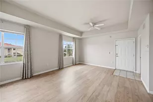 1025 Villagio Cir, Sarasota, FL 34237 - Photo 5