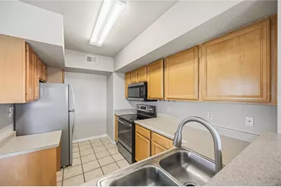 1025 Villagio Circle #208, Sarasota, FL 34237 - Photo 13