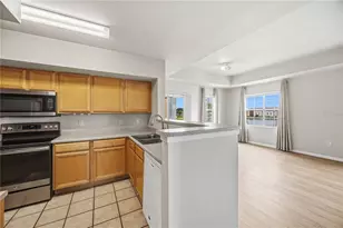 1025 Villagio Cir, Sarasota, FL 34237 - Photo 15