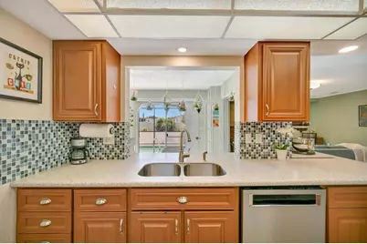 5729 Augusta Circle, Sarasota, FL 34238 - Photo 17