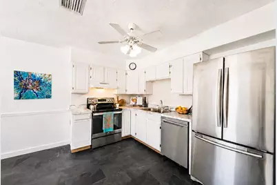 4512 99th Street W, Bradenton, FL 34210 - Photo 9