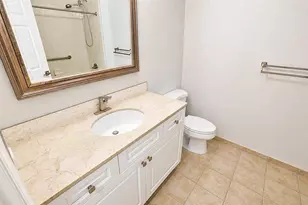 1064 N Tamiami Trl, Sarasota, FL 34236 - Photo 19