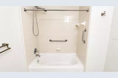 1064 N Tamiami Trail #1304, Sarasota, FL 34236 - Photo 21