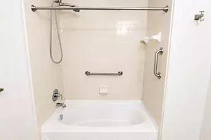 1064 N Tamiami Trl, Sarasota, FL 34236 - Photo 21