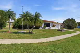 4751 S Biscayne Dr, North Port, FL 34287 - Photo 7