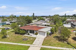 4751 S Biscayne Dr, North Port, FL 34287 - Photo 3