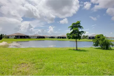 15890 Islandwalk Avenue, Bradenton, FL 34211 - Photo 33