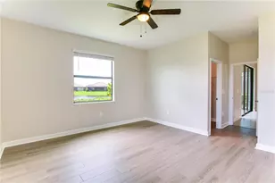 15890 Islandwalk Ave, Bradenton, FL 34211 - Photo 31