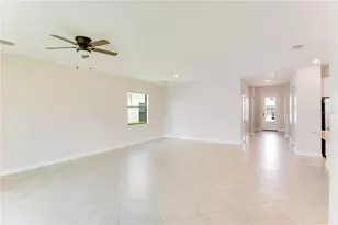 15890 Islandwalk Ave, Bradenton, FL 34211 - Photo 13