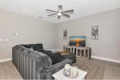 13513 Flat Woods Terrace, Bradenton, FL 34211 - Photo 9