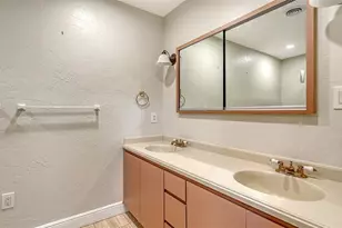 4935 Riverwood Ave, Sarasota, FL 34231 - Photo 37