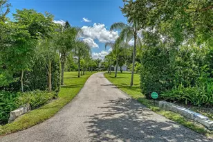 4935 Riverwood Ave, Sarasota, FL 34231 - Photo 3