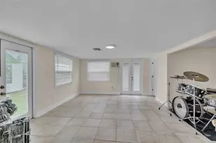 332 Shore Dr, Ellenton, FL 34222 - Photo 45