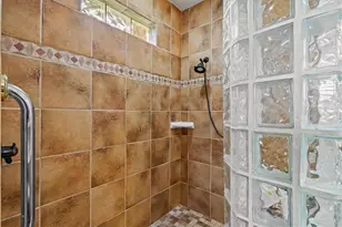 4860 Cedar Oak Wy, Sarasota, FL 34233 - Photo 53