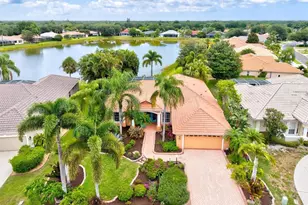 4860 Cedar Oak Wy, Sarasota, FL 34233 - Photo 3