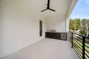 626 Buttonwood Dr, Longboat Key, FL 34228 - Photo 75