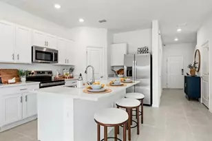 10778 Eclipse St, Sarasota, FL 34241 - Photo 5