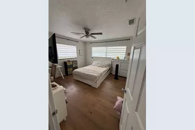 2915 Webber Street, Sarasota, FL 34239 - Photo 9