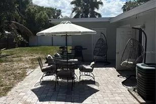 2915 Webber St, Sarasota, FL 34239 - Photo 9