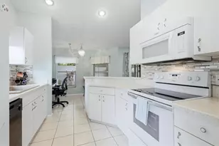 608 Tyson Terrace, Venice, FL 34285 - Photo 17