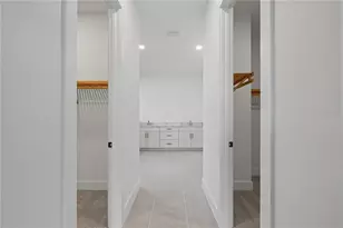 2629 Waterfront Cir, Sarasota, FL 34240 - Photo 35