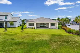 2629 Waterfront Cir, Sarasota, FL 34240 - Photo 63