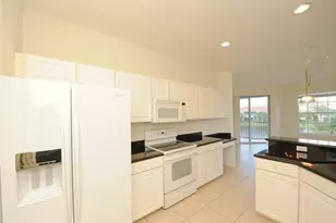 7106 Prosperity Cir, Sarasota, FL 34238 - Photo 13